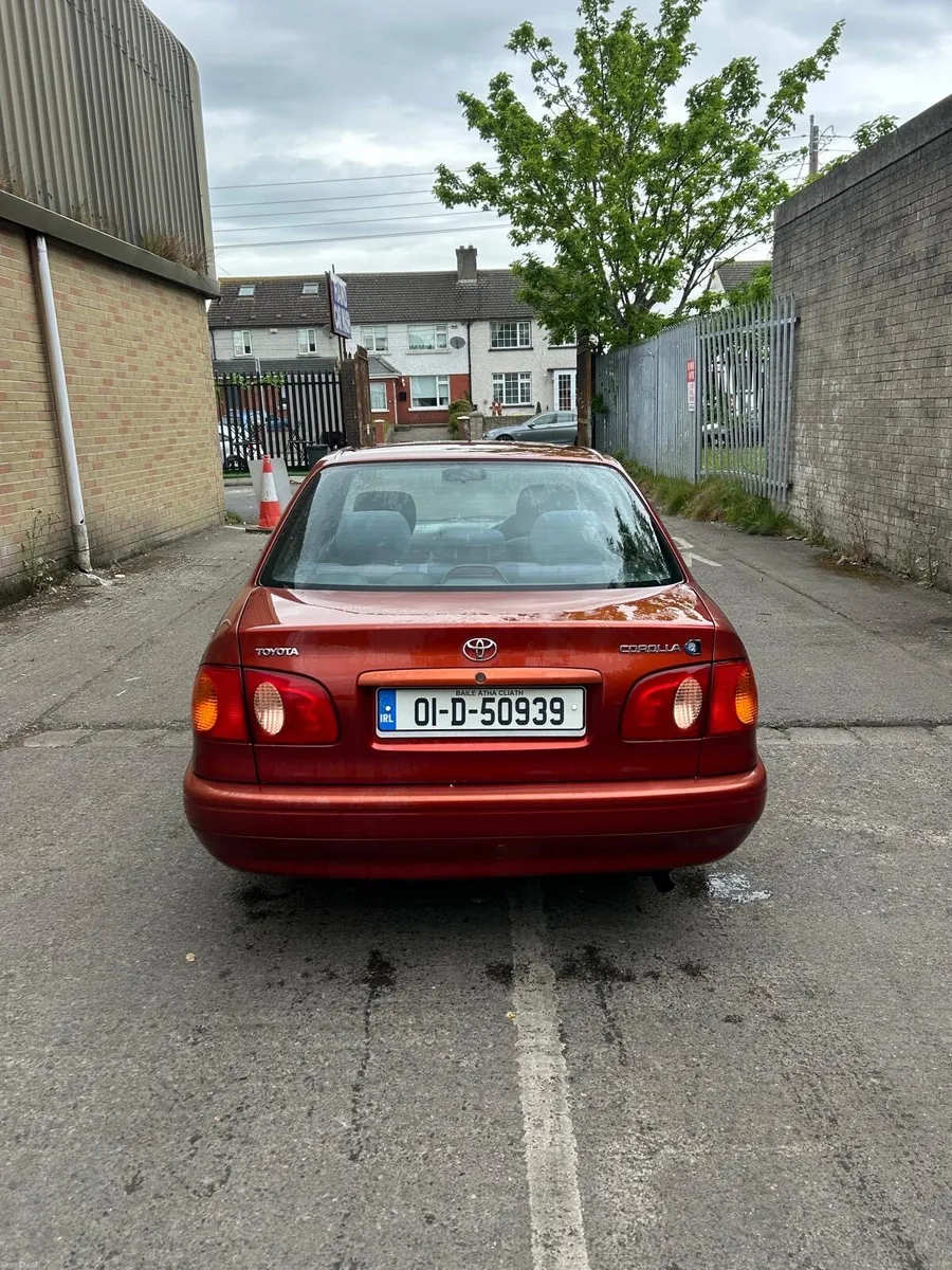 Toyota Corolla - Image 2