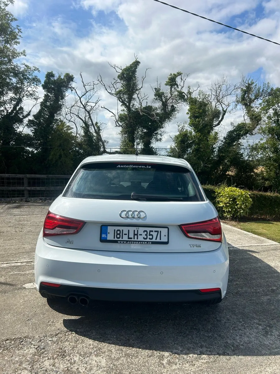 Audi A1 S tronic TFSI 1.4 - Image 6