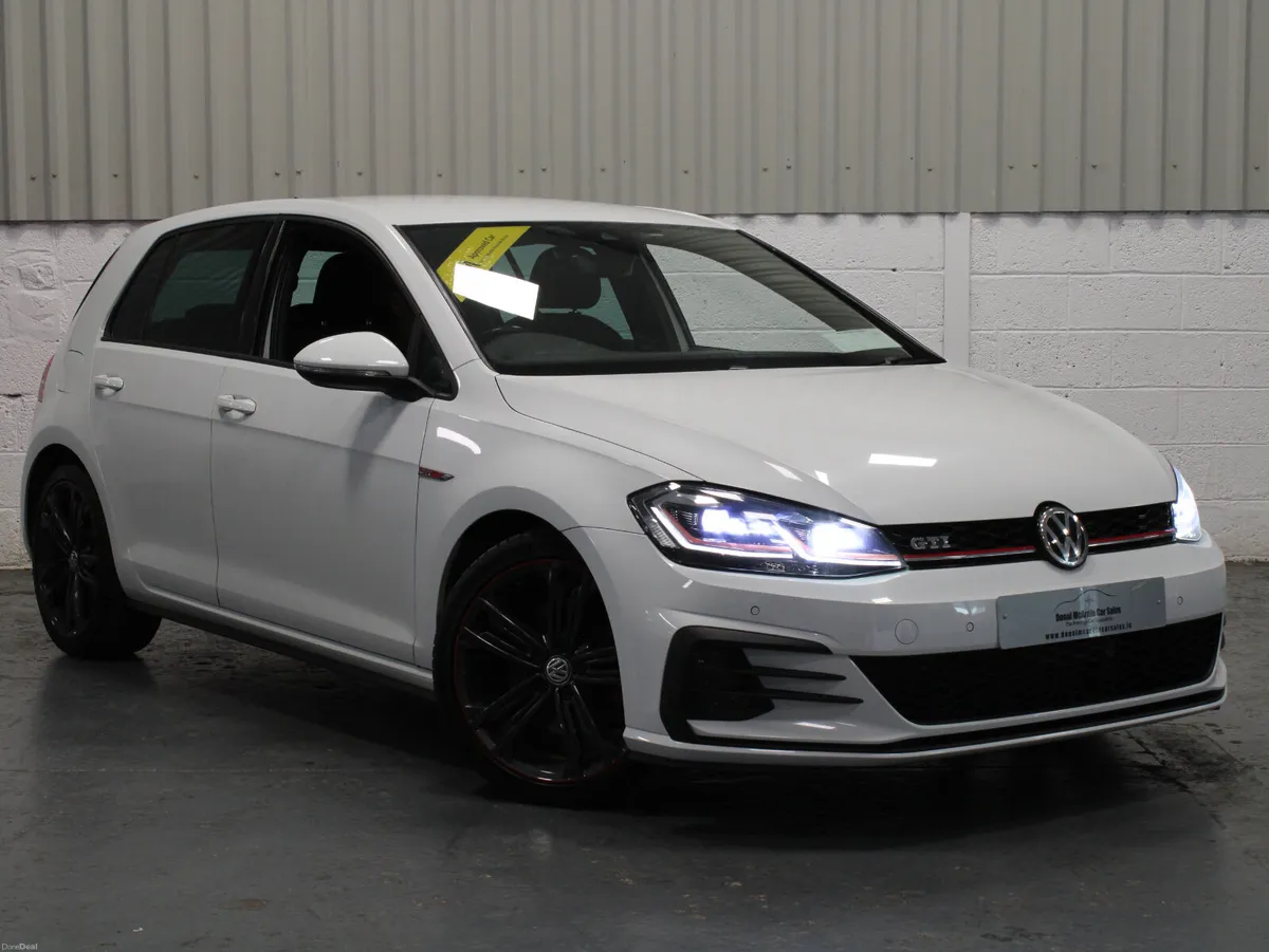 2018  Volkswagen Golf GTI - Image 4