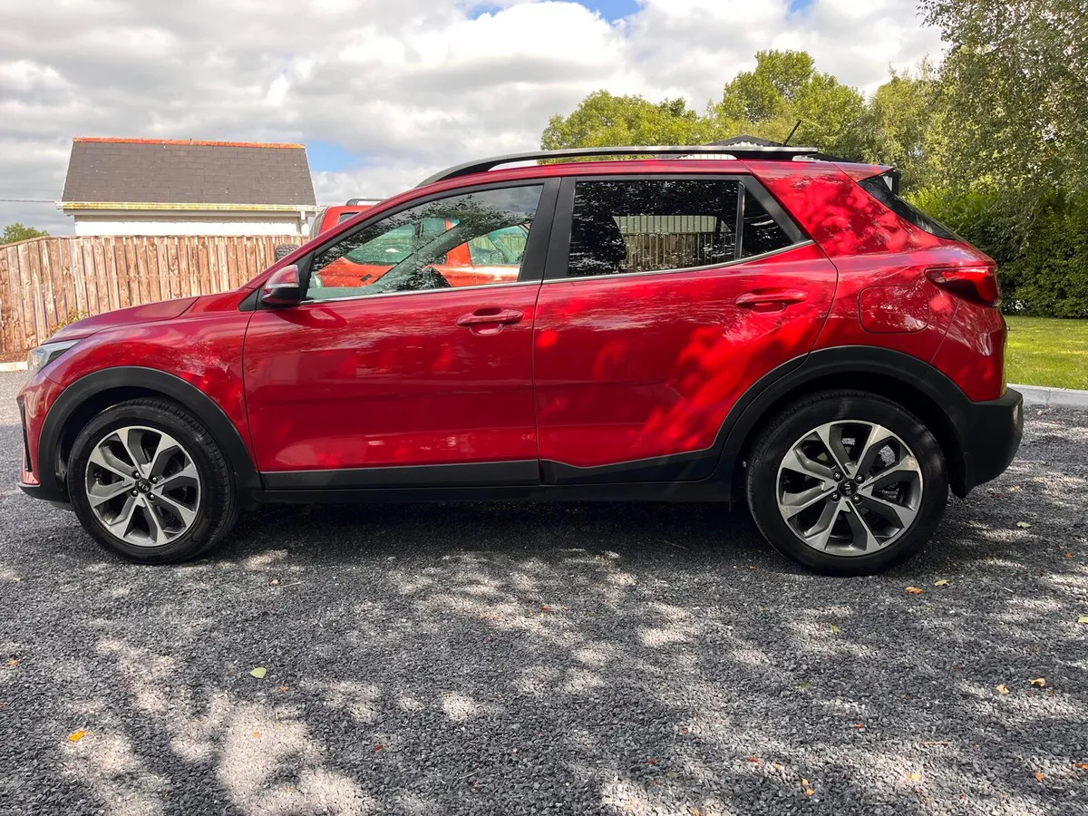 Kia Stonic 1.4 K2 Petrol LOW KMS - Image 4