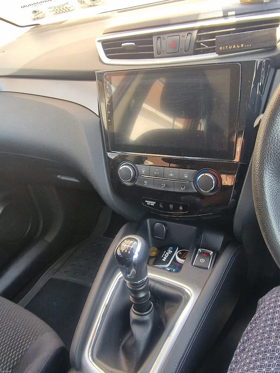 2016 Nissan Qashqai - Image 3