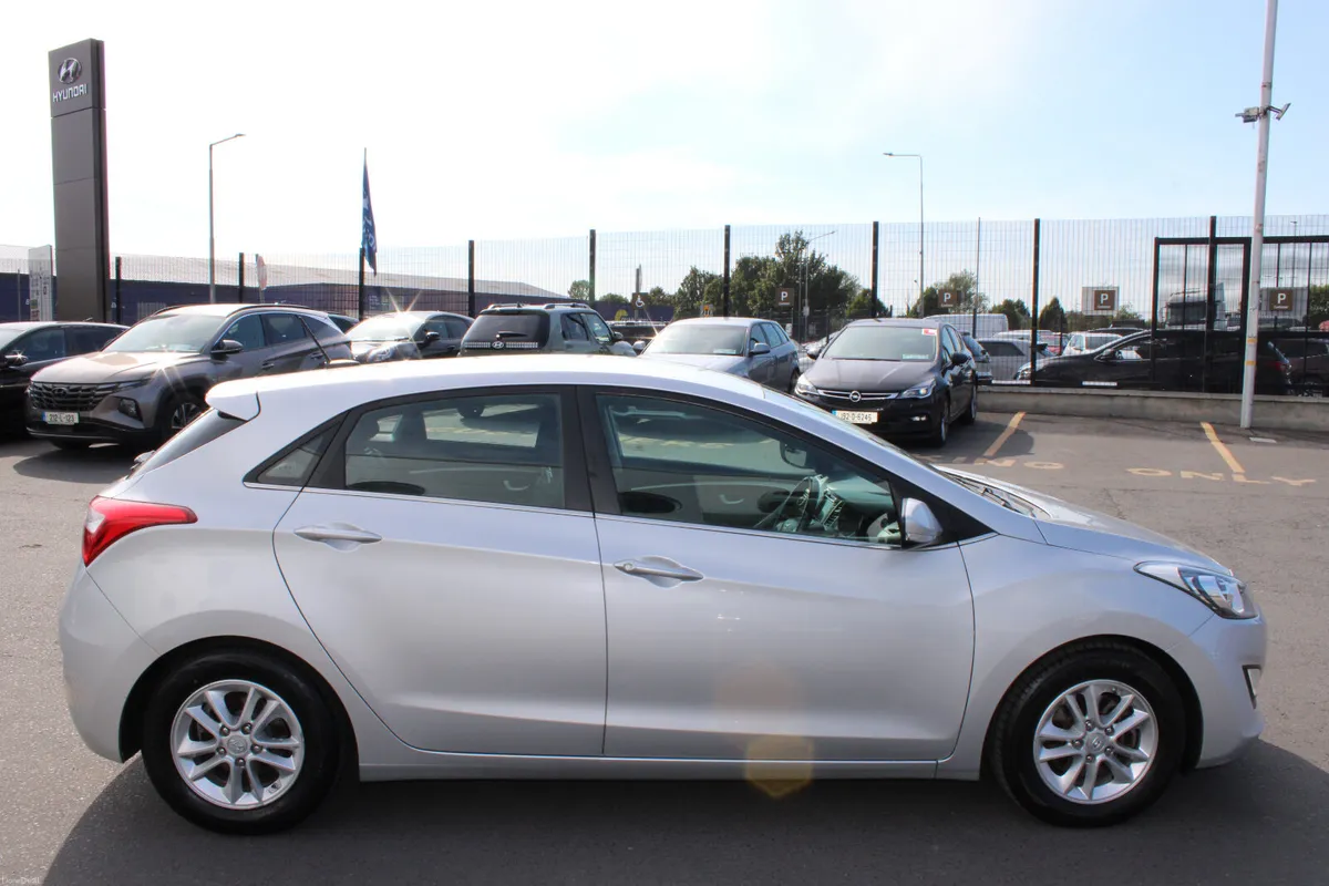 Hyundai i30 2016 - Image 6