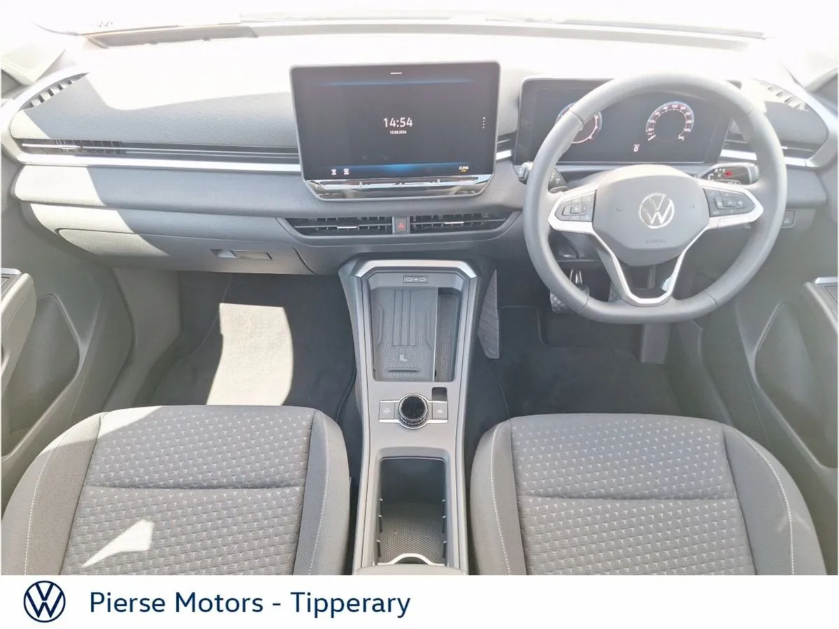 Volkswagen T-Roc LIFE 1.5TSI 116HP MHEV - Image 2