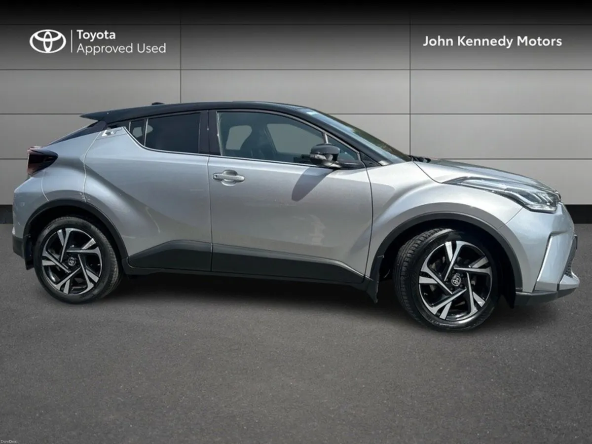 Toyota C-HR HYBRID SPORT BI-TONE - Image 3