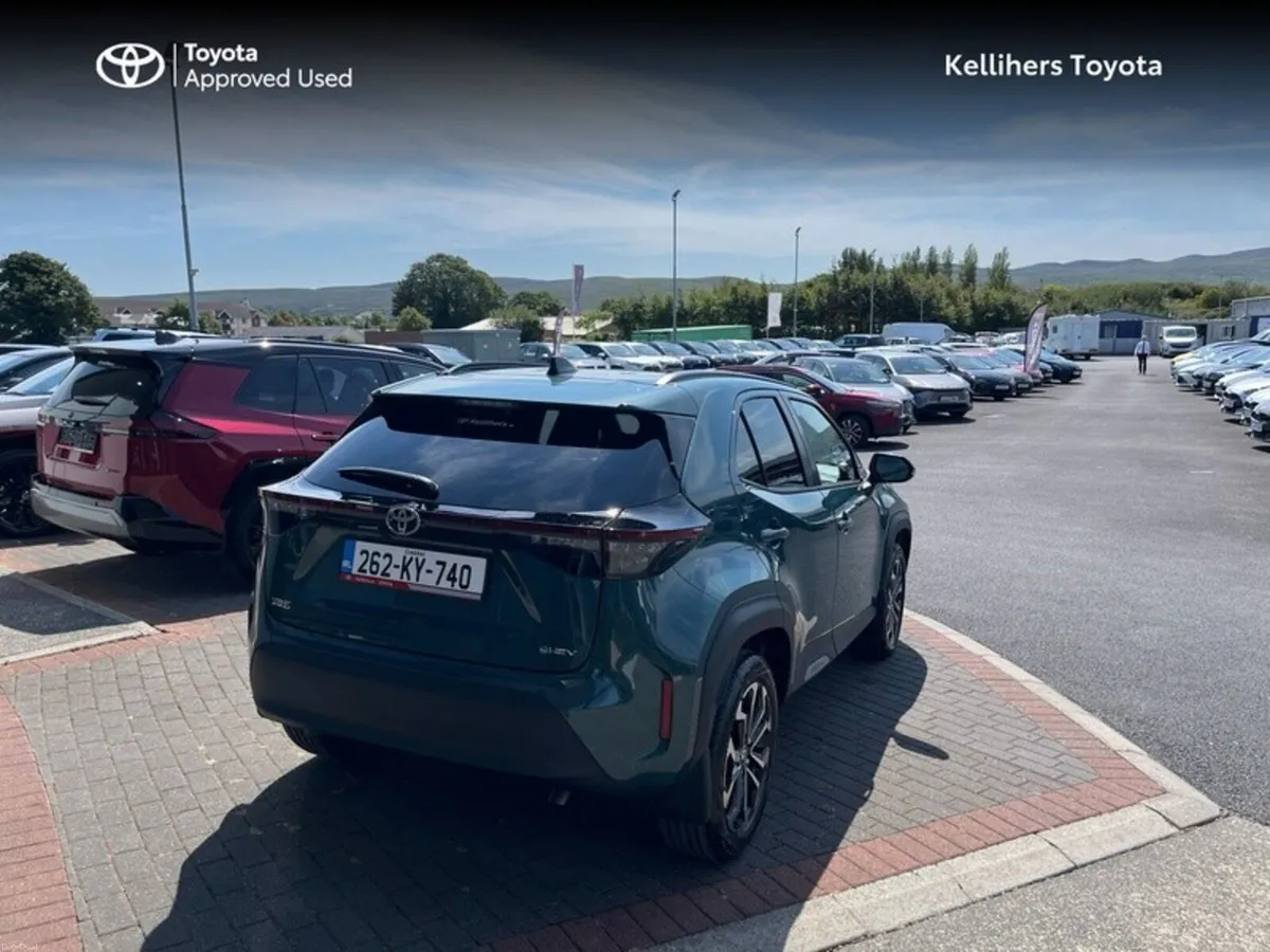 Toyota Yaris Cross LUNA SPORT - Image 2