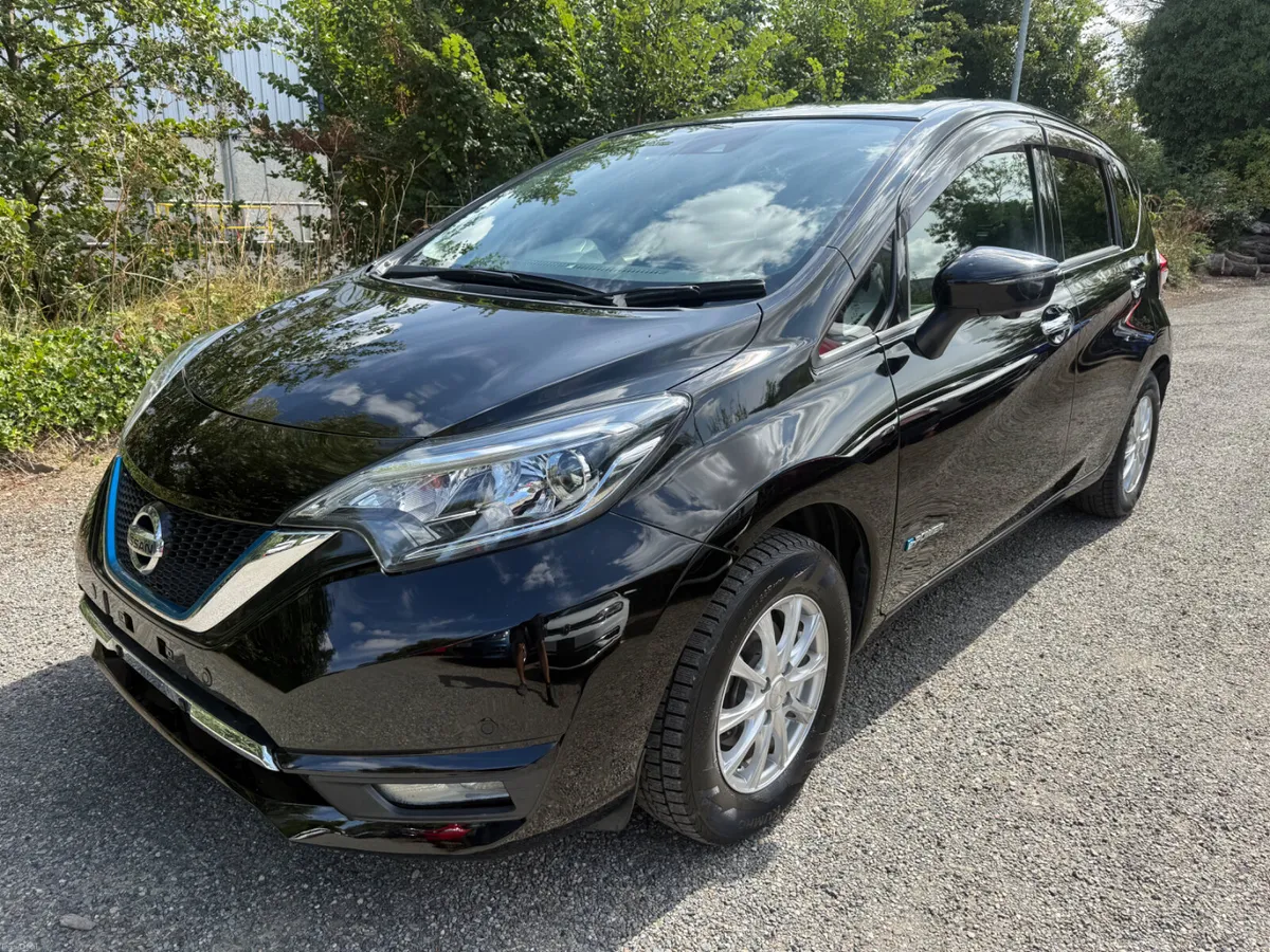Nissan Note Medalist!!!(best spec) - Image 2