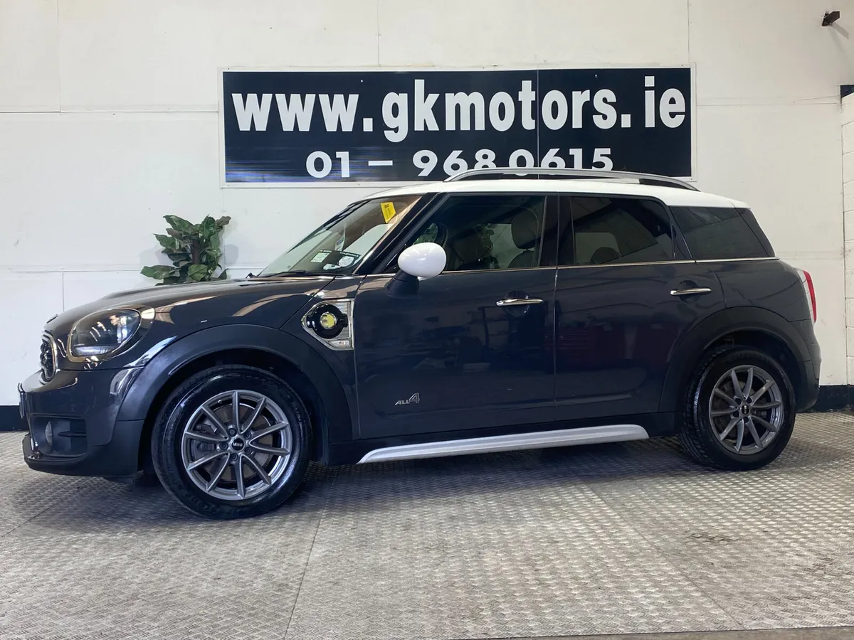 Mini Countryman 2018//HYBRID//AUTO//4 WHEEL DRIVE - Image 2