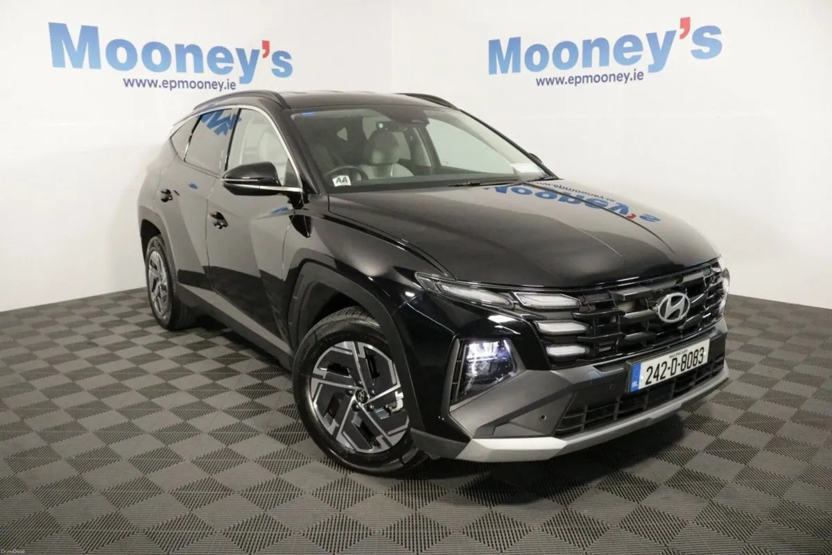 Hyundai Tucson Hybrid Executive 1.6L Petrol Automa - Image 1