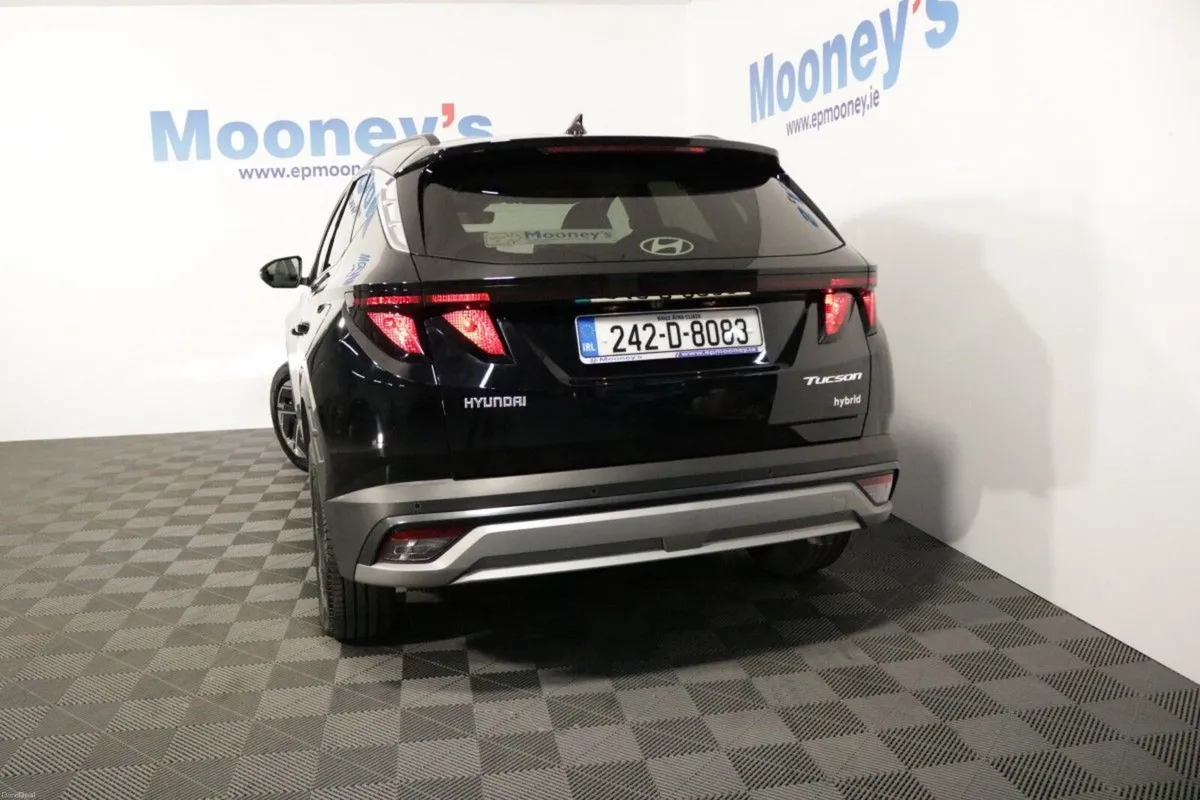 Hyundai Tucson Hybrid Executive 1.6L Petrol Automa - Image 6
