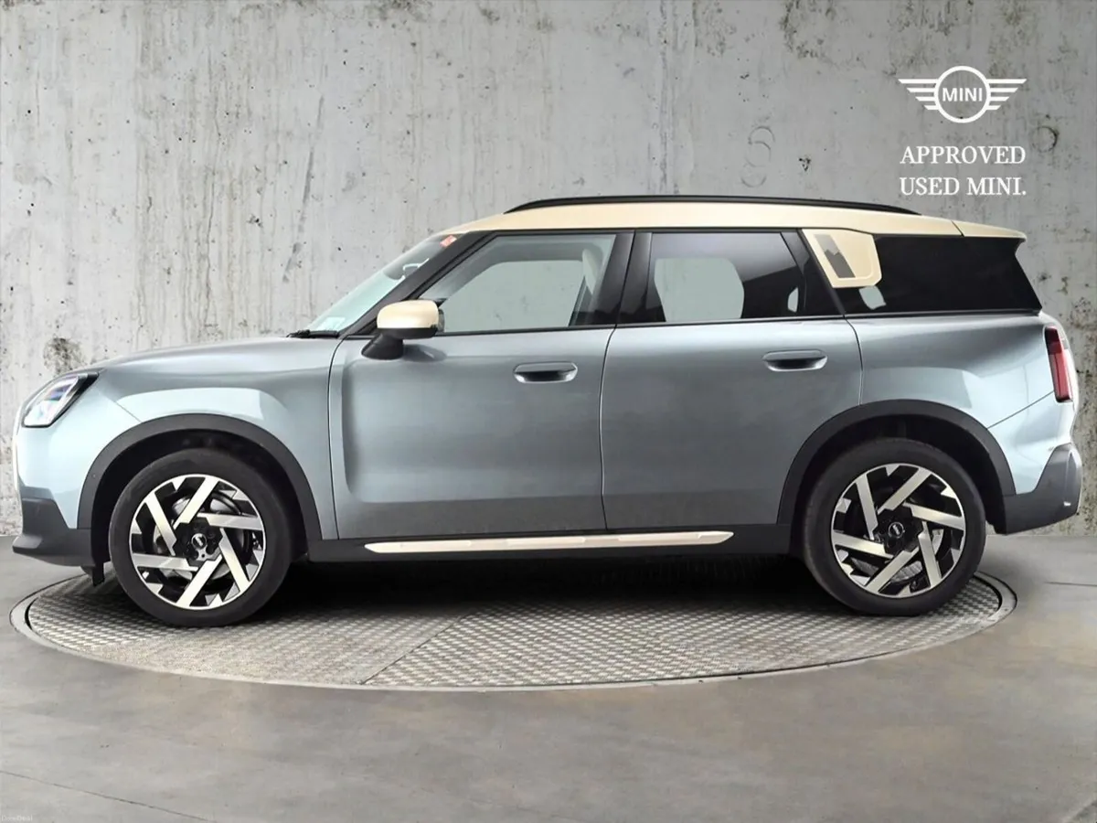 Mini Countryman C - Image 3
