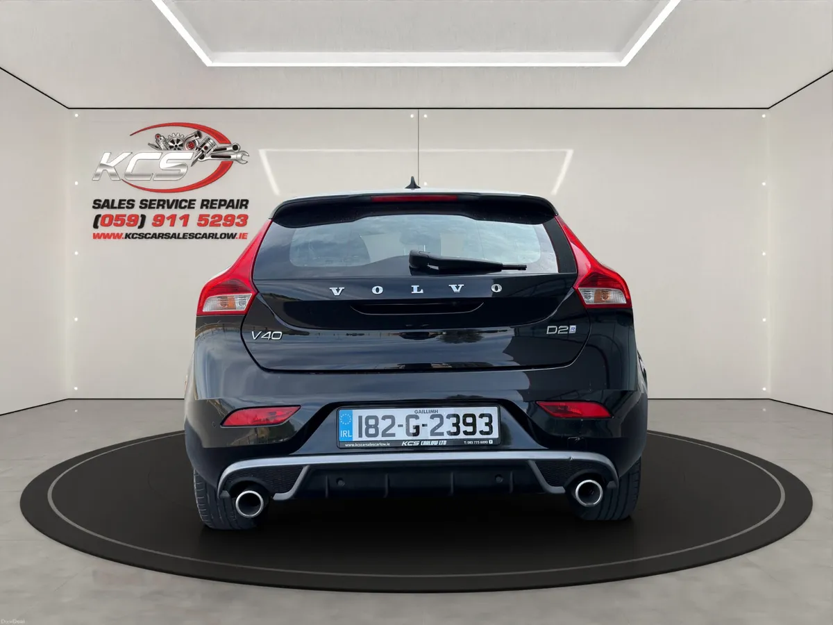 2018 Volvo V40 - R Design - Automatic - Low Miles - Image 5