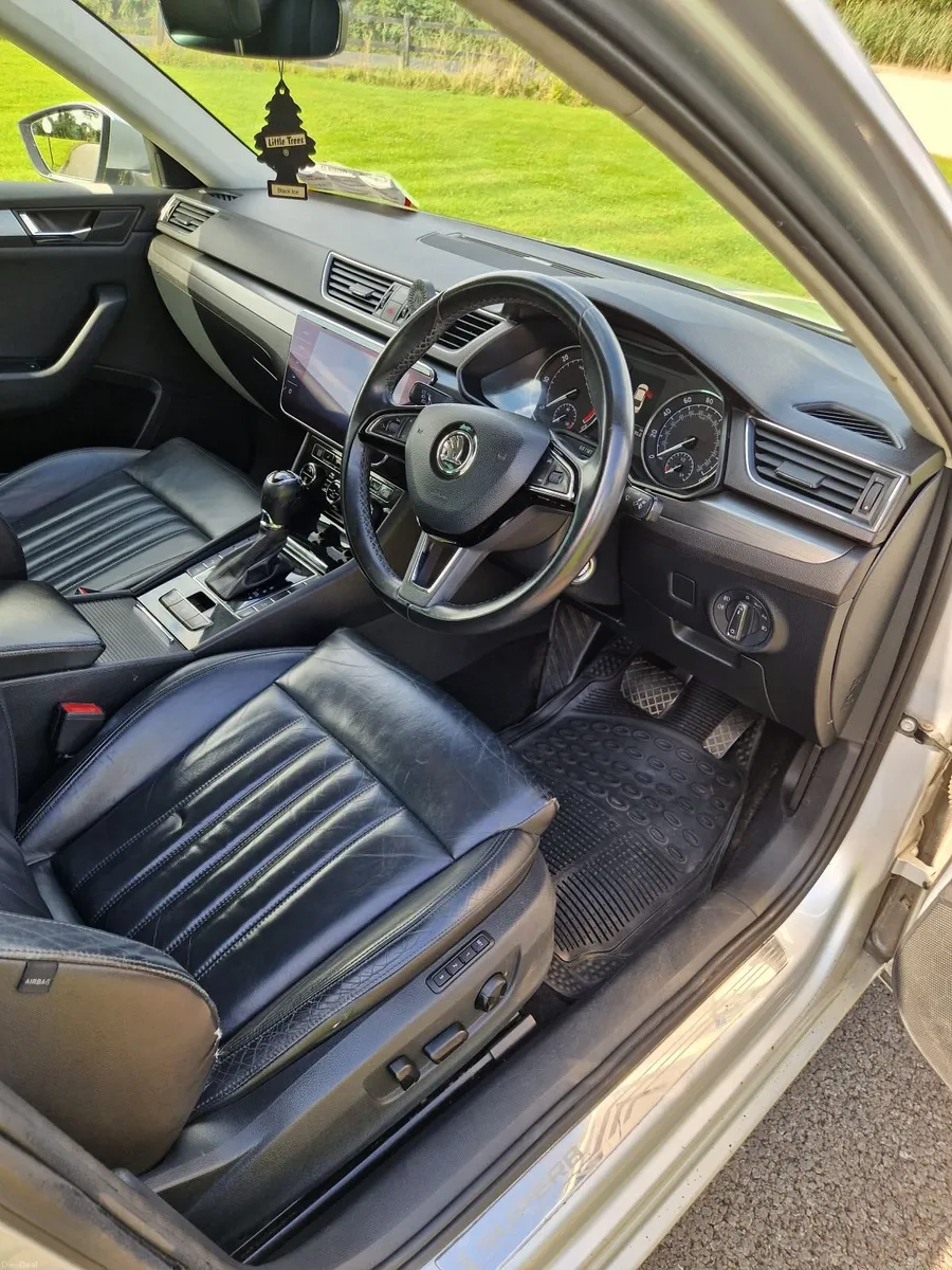 2019 Skoda Superb 2.0 TDI SEL Executive DSG | Leat - Image 4