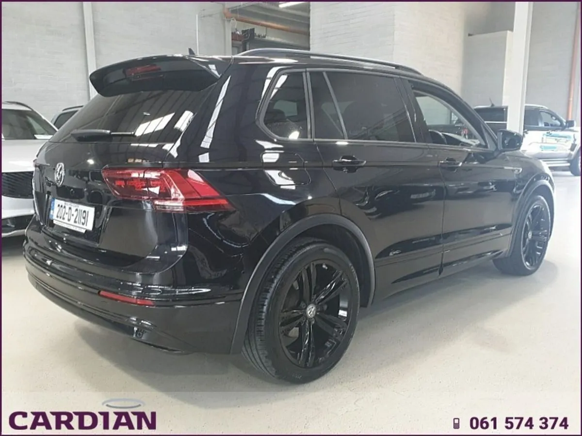 Volkswagen Tiguan 2.0 TDI 150HP R-Line DSG Black E - Image 5