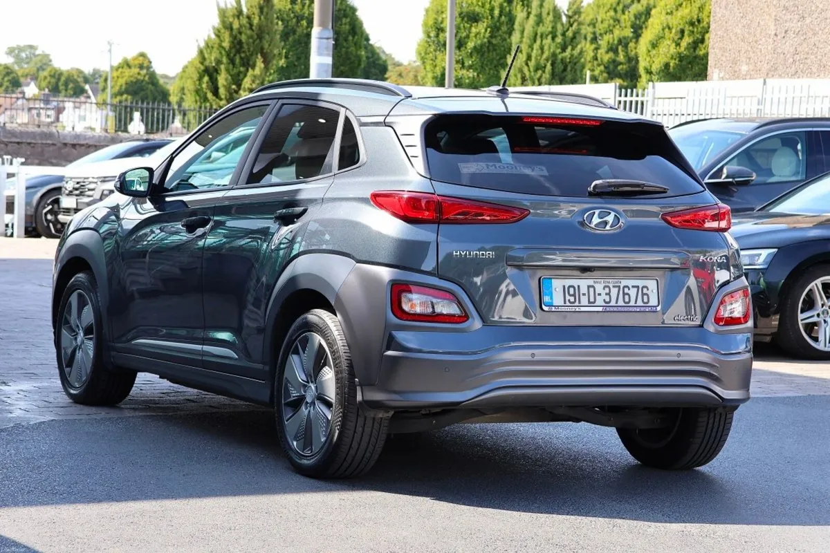 Hyundai KONA Kona EV 64 kWh - Image 3