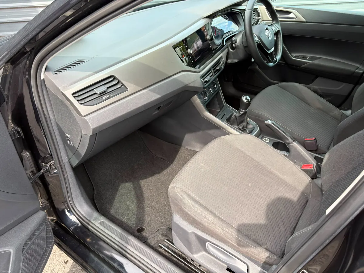 Volkswagen Polo 1.0 Tsi 5dr hatch 2018 - Image 4