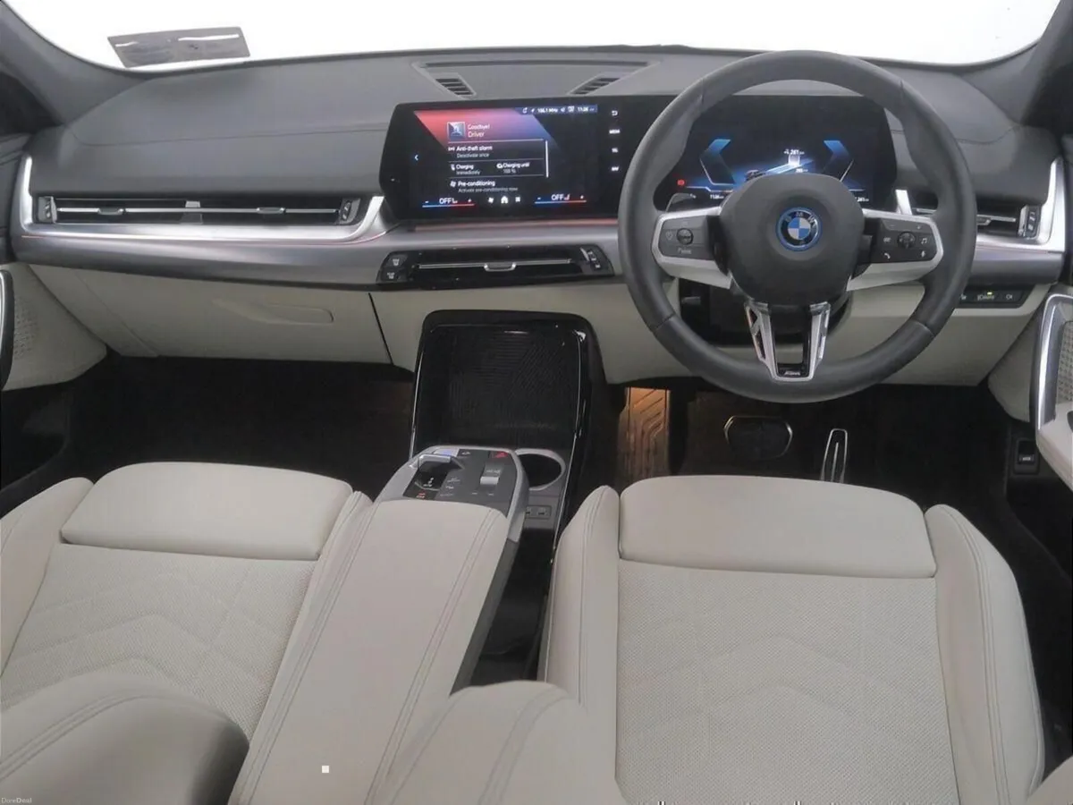 BMW iX2 eDrive20 M Sport - Image 4