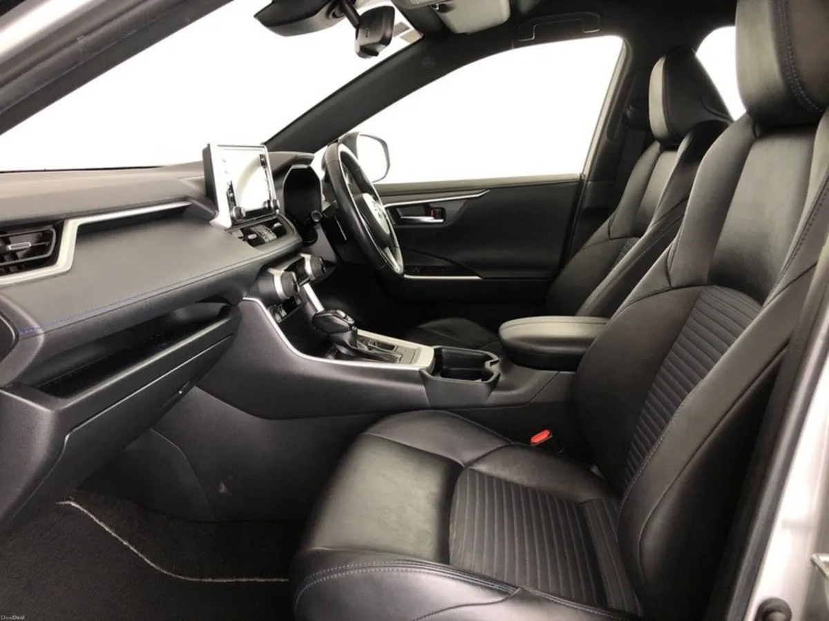 Toyota RAV4 RAV4 HYBRID SPORT 4DR AUTO - Image 6