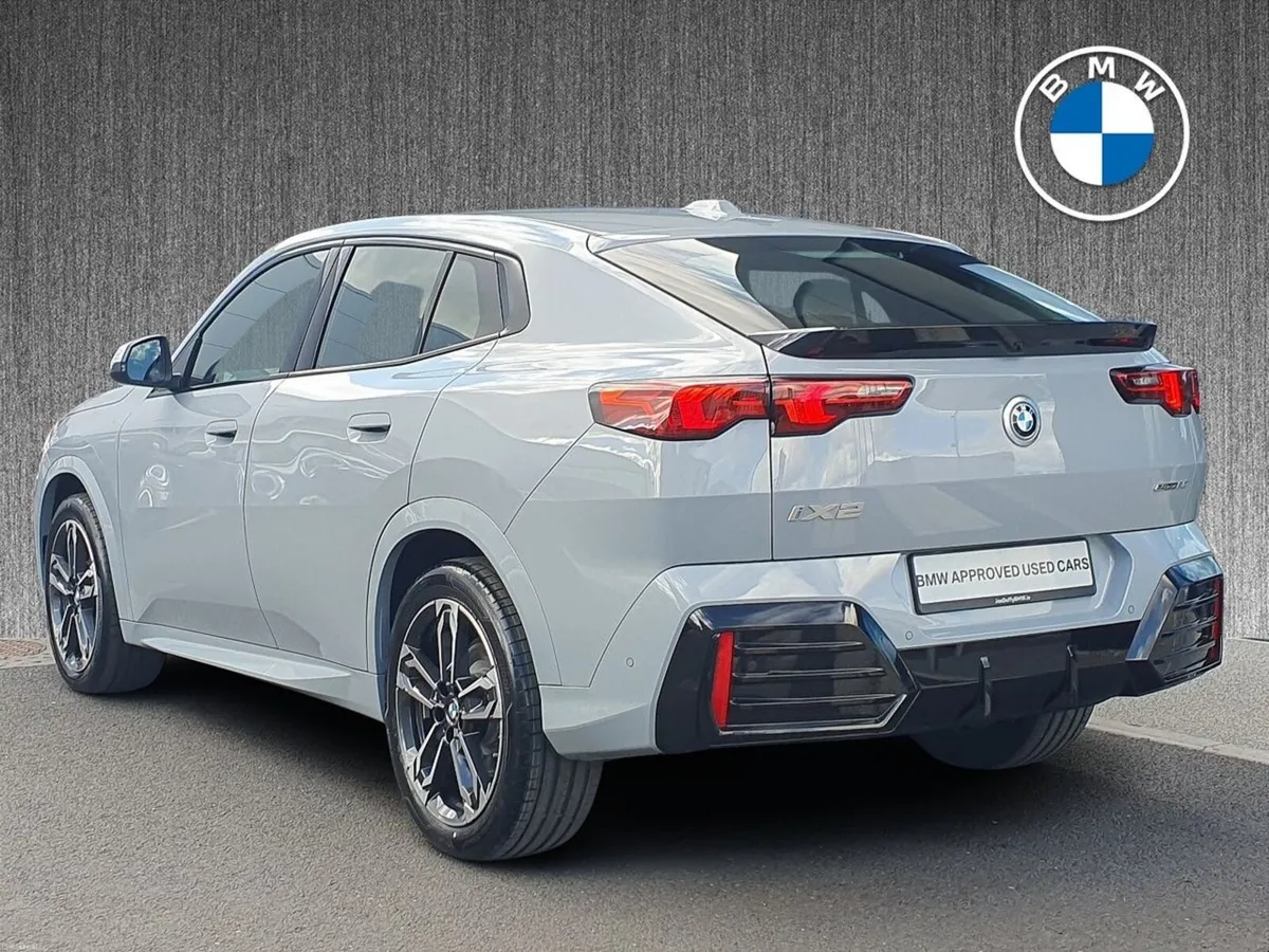 BMW iX2 eDrive20 M Sport - Image 2