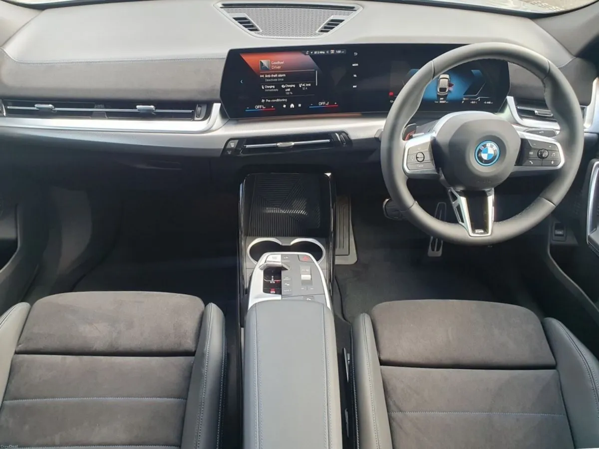 BMW iX2 eDrive20 M Sport - Image 4