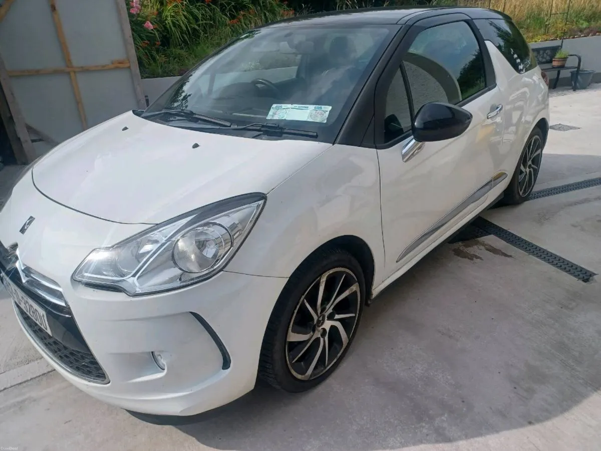 Car - Image 2