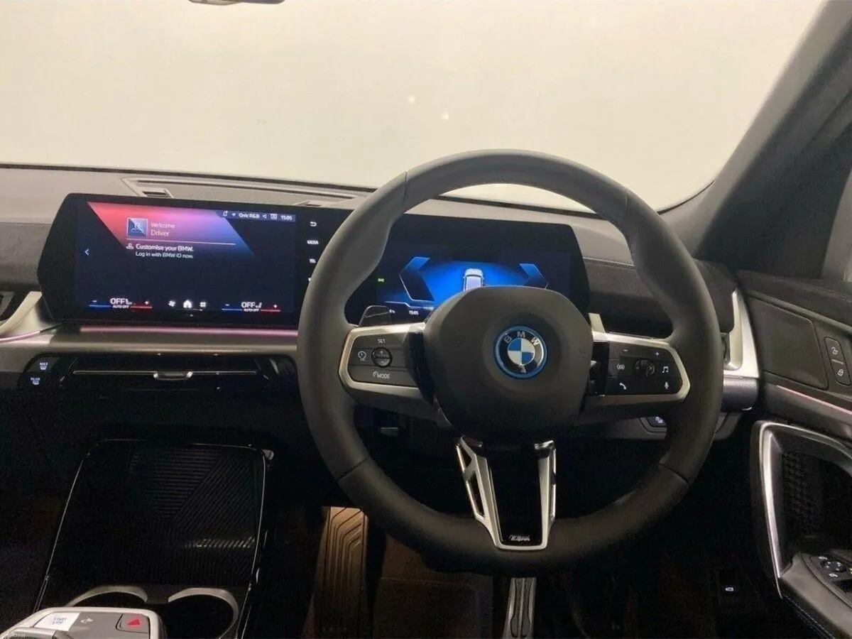 BMW iX2 eDrive20 M Sport - Image 5