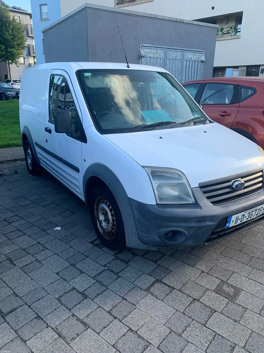 Van - Image 1