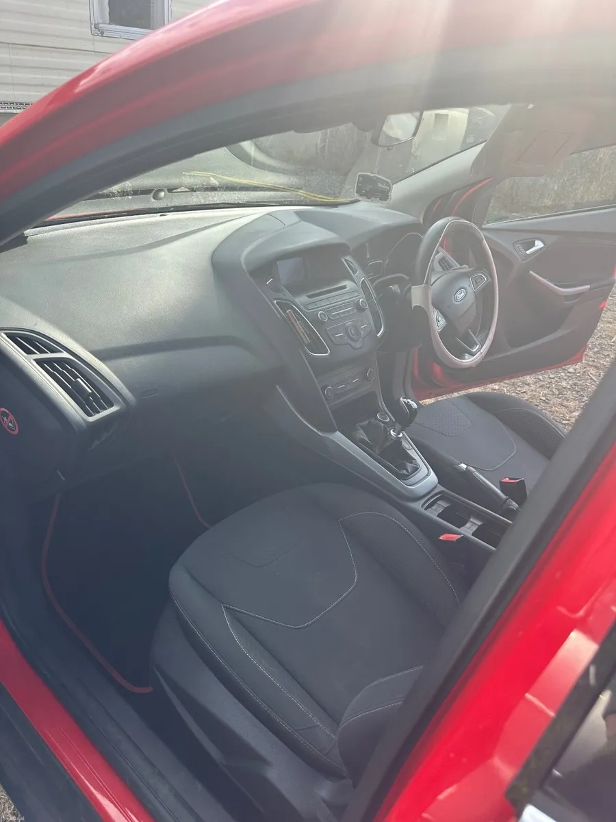 Ford Focus 2015 - Image 3