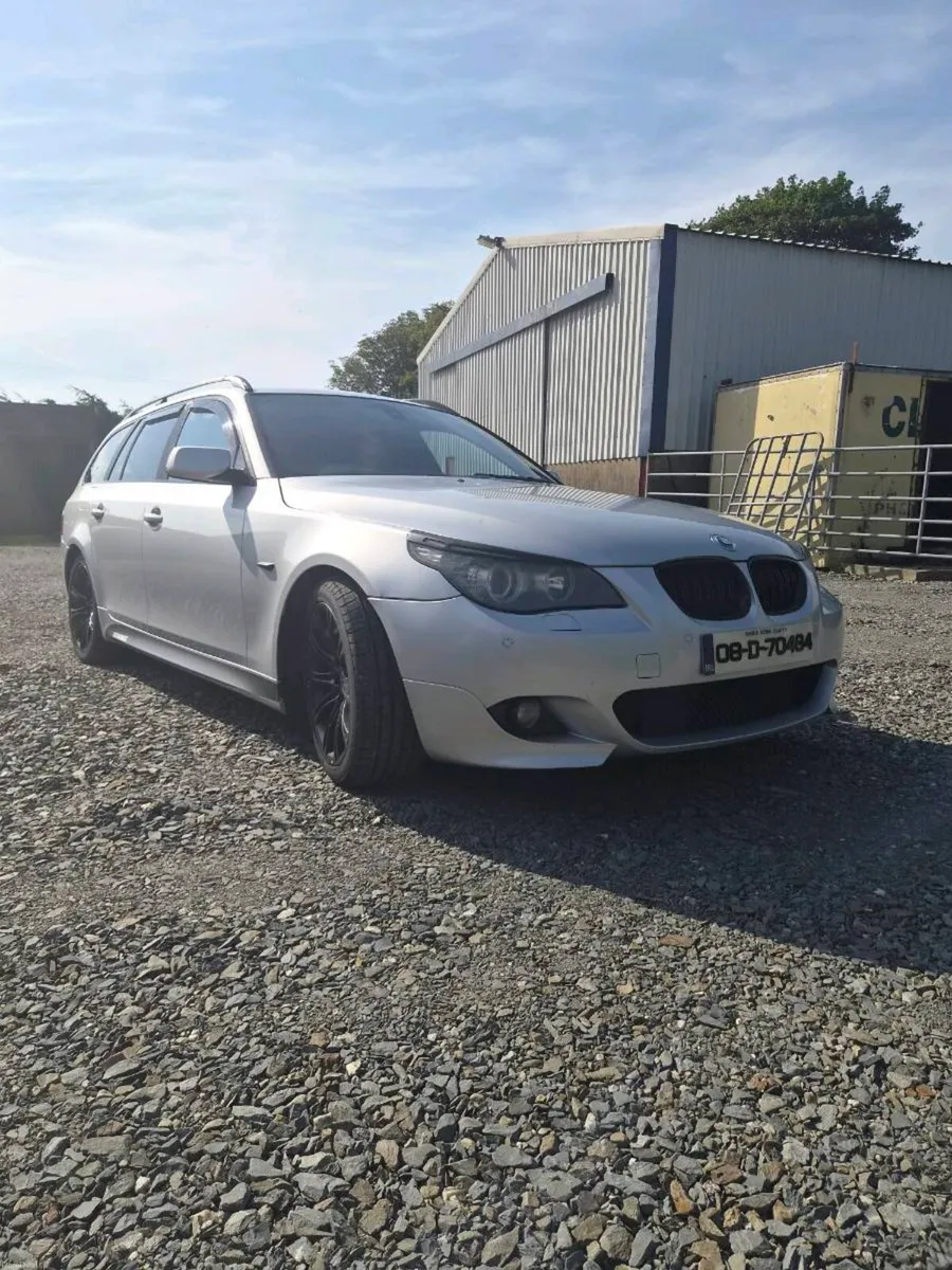 BMW 5-Series 2008 E61 - Image 2
