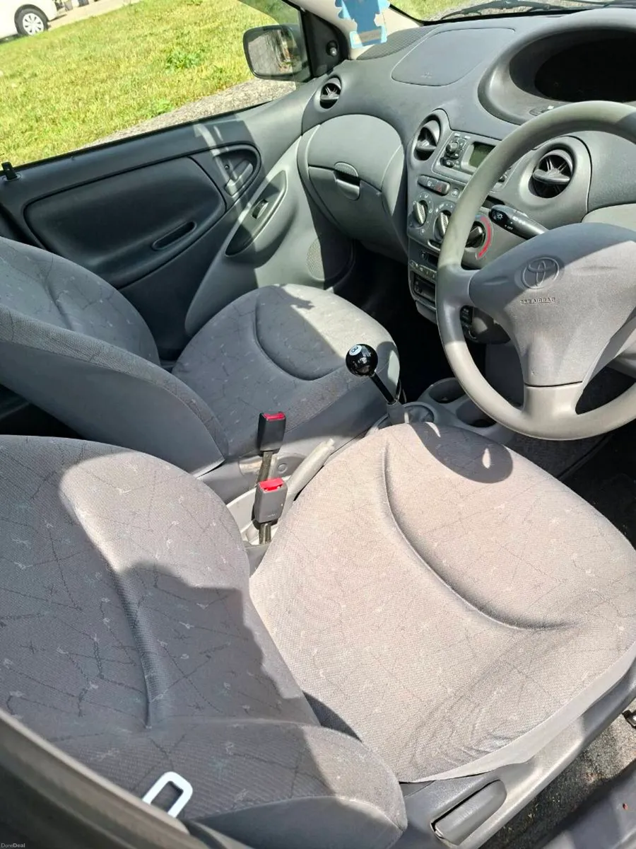 TOYOTA YARIS 2001 NEW NCT ONLY 70K - Image 5