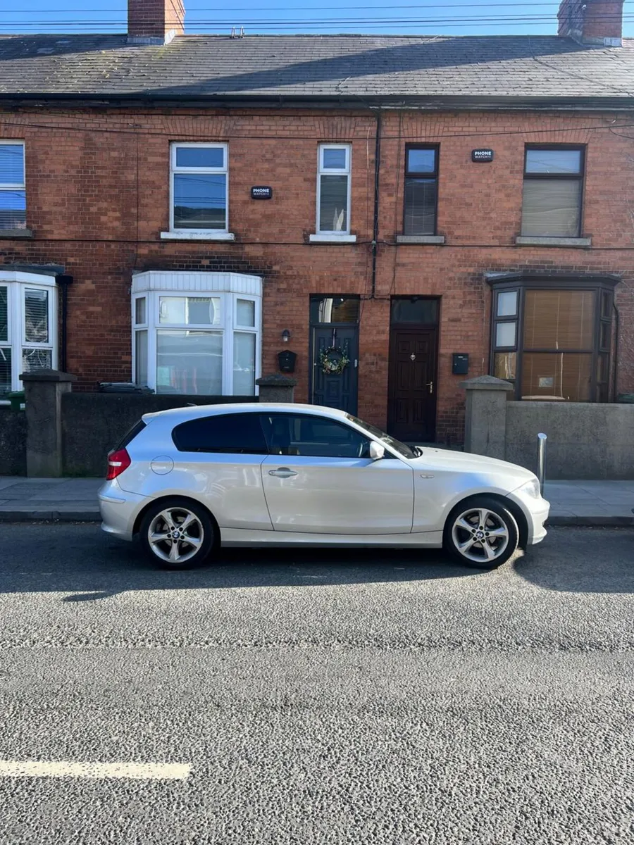 Car - Image 1