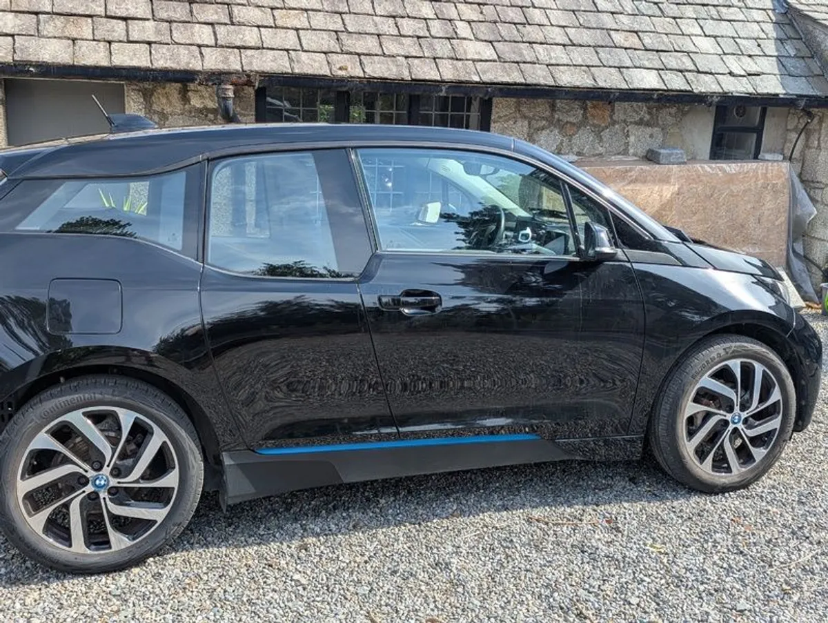 2016 BMW i3 Electric Sunroof SatNav Park Assist - Image 3
