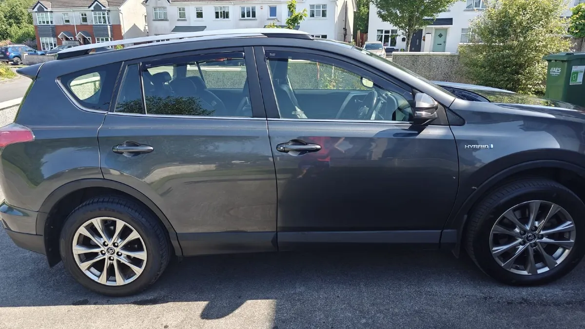 Toyota RAV4 2016 - Image 3
