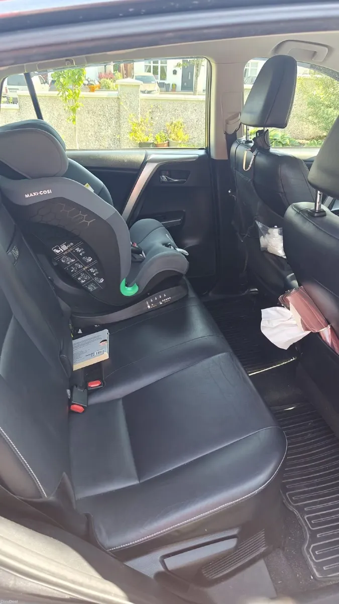 Toyota RAV4 2016 - Image 1