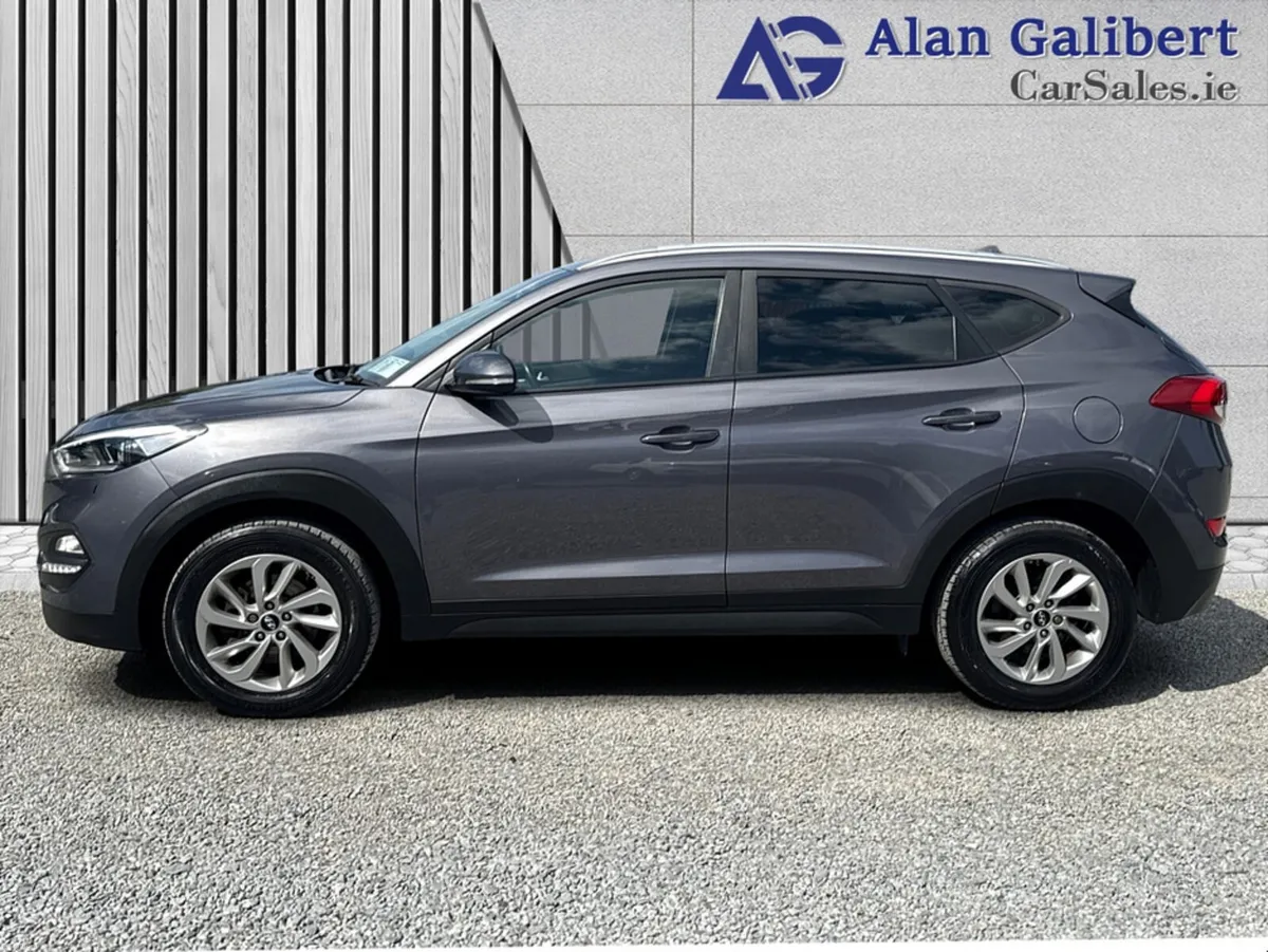 Hyundai Tucson 1.7 SE NAV BLD - Image 5