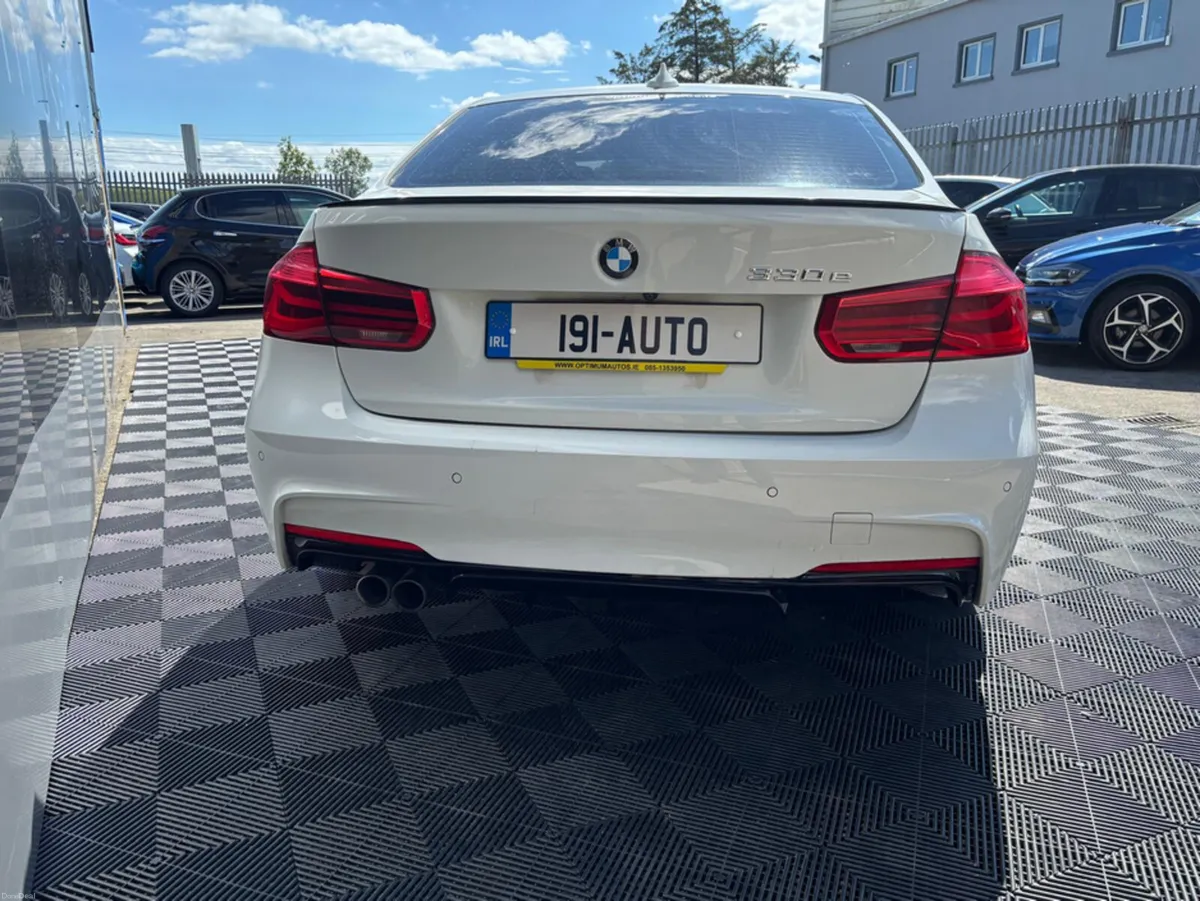 BMW 3-Series BMW 330e individual M-sport plug in h - Image 3
