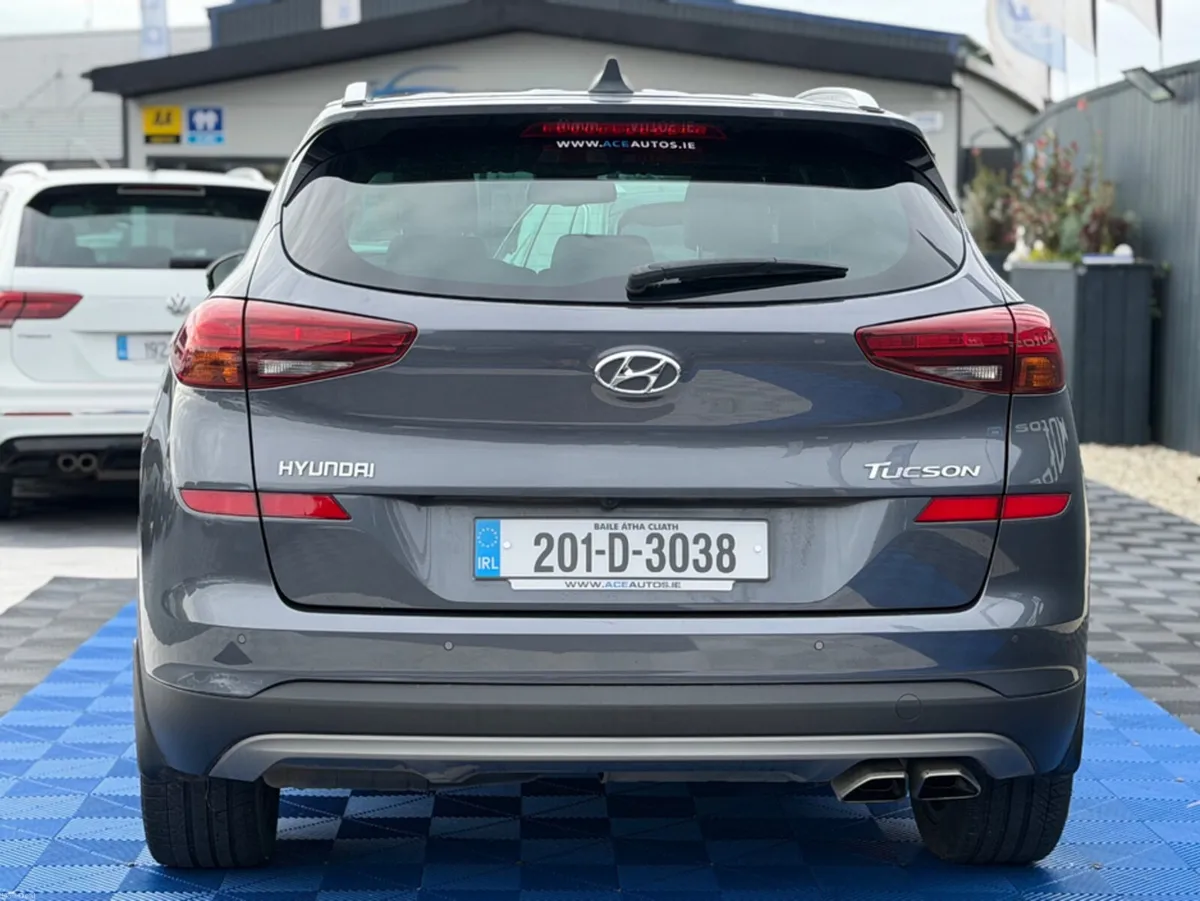 Hyundai Tucson EXECUTIVE PLUS - 1.6 DIESEL - MANUA - Image 6