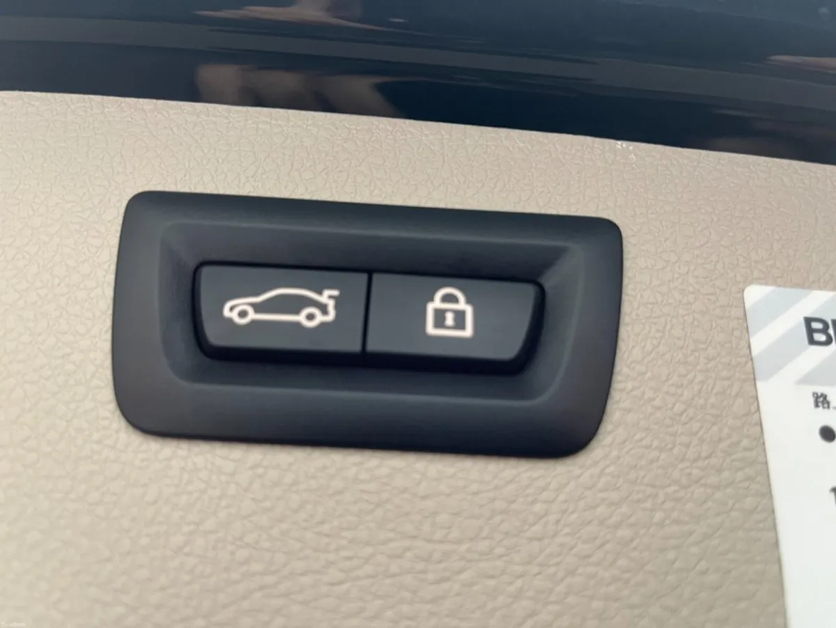 BMW 3-Series 2019 BMW 320D TOURING LUXURY 2.0 AUTO - Image 6