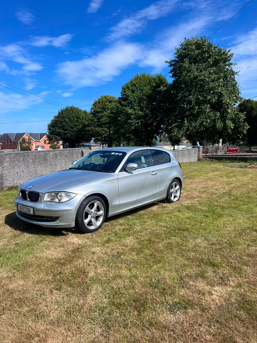 Car - Image 4