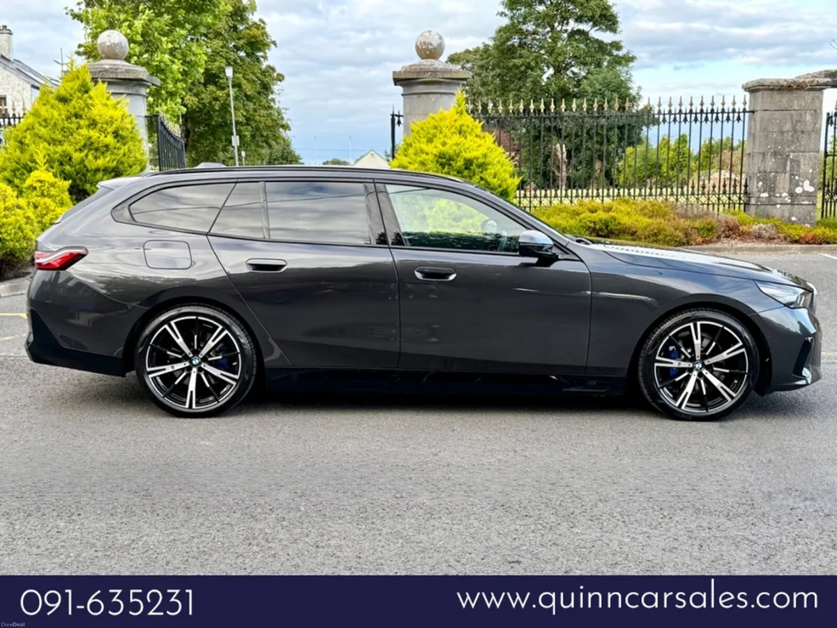 BMW 5-Series 530e M-SPORT TOURING AUTO==HIGH SPEC= - Image 2