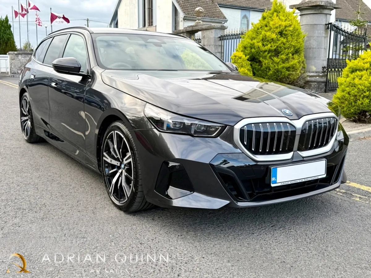BMW 5-Series 530e M-SPORT TOURING AUTO==HIGH SPEC= - Image 4