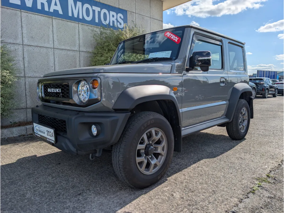 Suzuki Jimny SIERRA 4 SEAT MANUAL 1.5 PETROL //HIG - Image 5