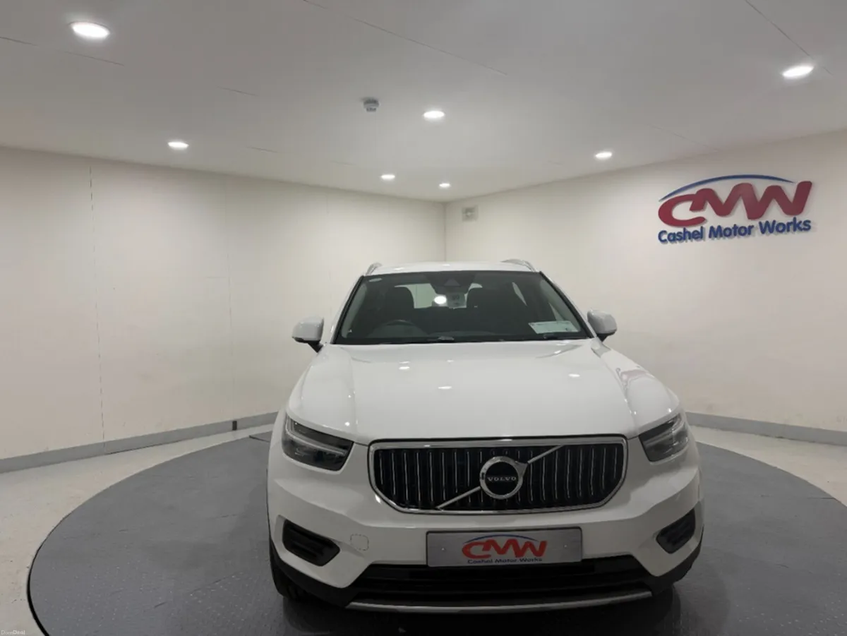 Volvo XC40 T4 RECHARGE CORE PHEV**SAME DAY FINANCE - Image 2