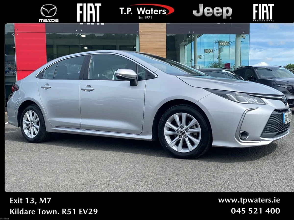 Toyota Corolla HYBRID - LUNA - VERY LOW KM'S - SAM - Image 3