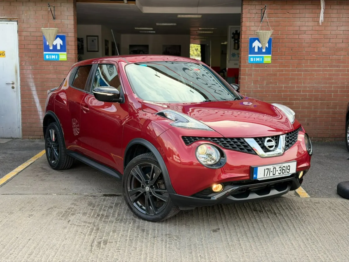 Nissan Juke 1.2T SV BLACK EDT 5DR - LOW KMS - Image 4