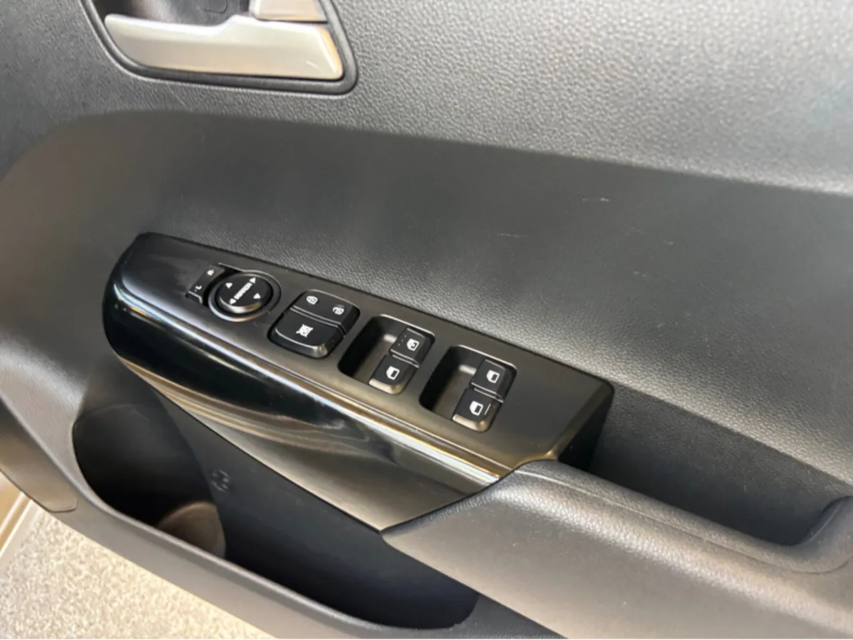 Kia Picanto 1.0 MY23 5DR - Image 6