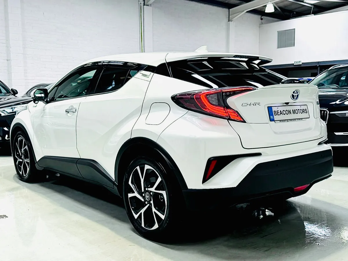 2019*24,000 MILES*HYBRID SPORT TOYOTA C-HR SELF CH - Image 6
