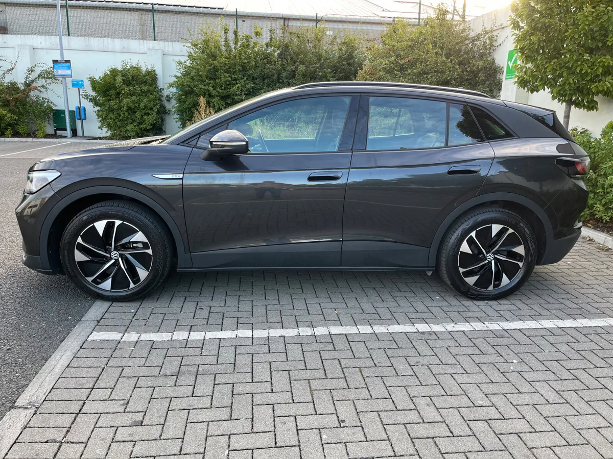 Volkswagen ID.4 2023,77KW,PRO LIKE NEW - Image 4