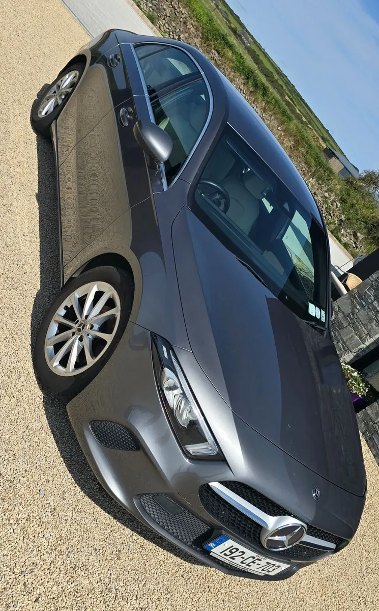 Mercedes-Benz A-Class  A180d 2019 - Image 4