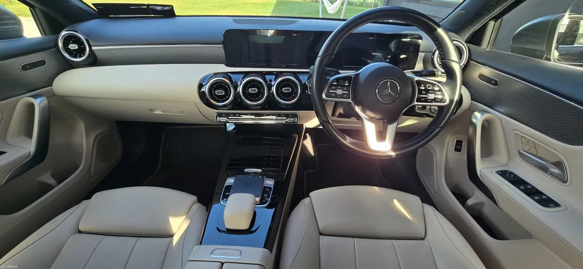Mercedes-Benz A-Class  A180d 2019 - Image 2