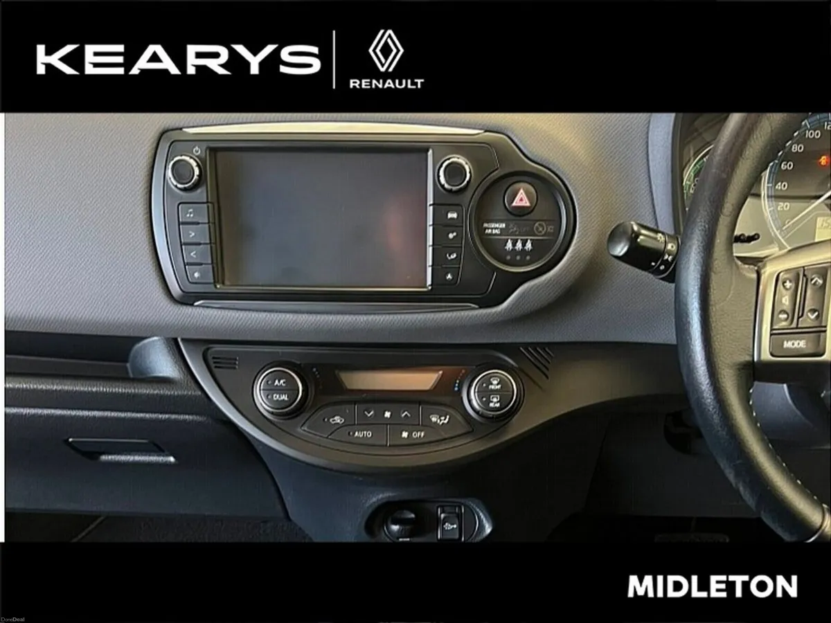 Toyota Yaris Hybrid Luxury Auto. Very Low Km's. - Image 2